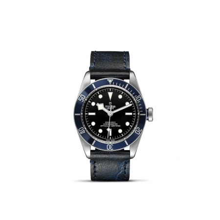 TUDOR Black Bay